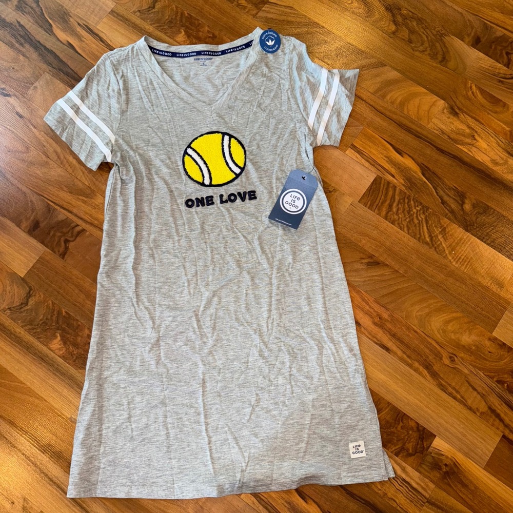 Life is Good Sleep Shirt Gray Tennis Ball One Love VNeck NWT light weight nighty